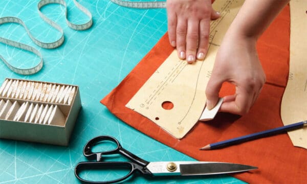 دوره جامع طراحی لباس و دوره جامع الگوسازی و دوحت در مجتمع فنی تهران
